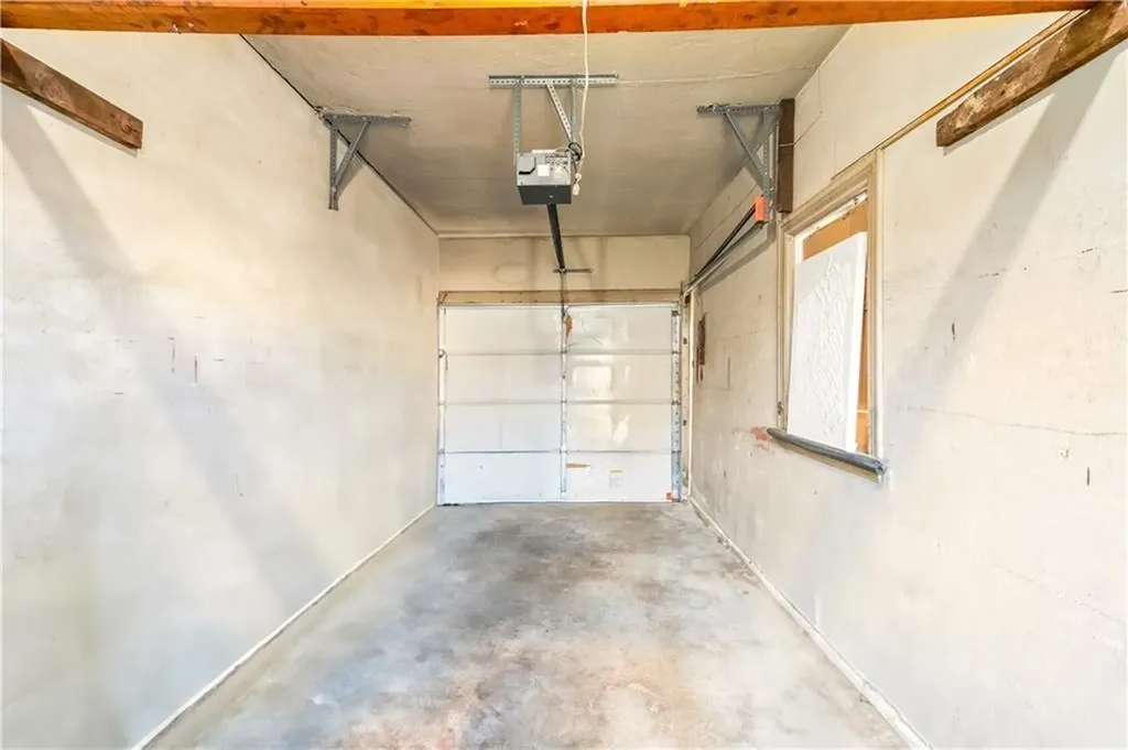 175 Canton Street Providence RI 02908