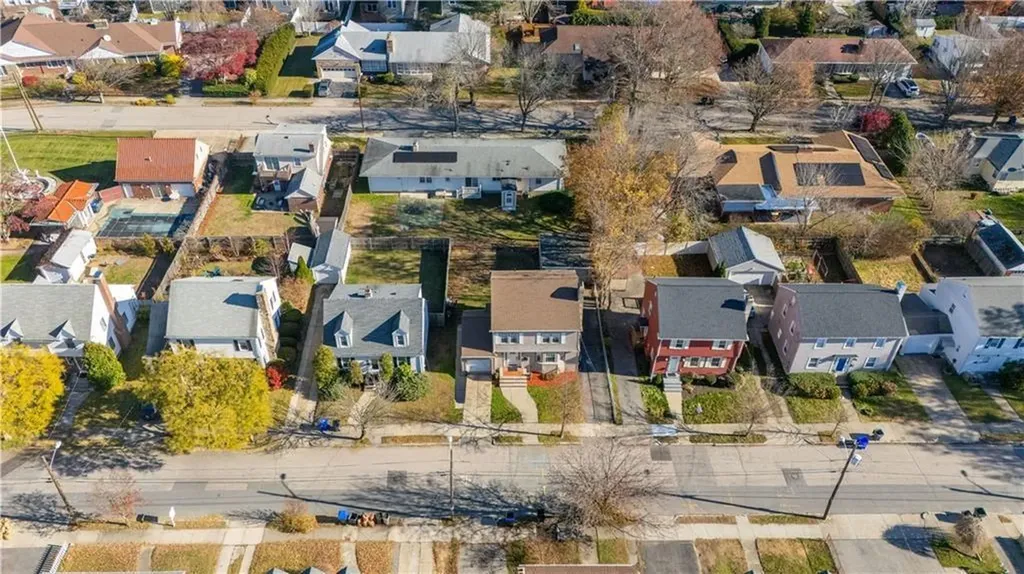 175 Canton Street Providence RI 02908