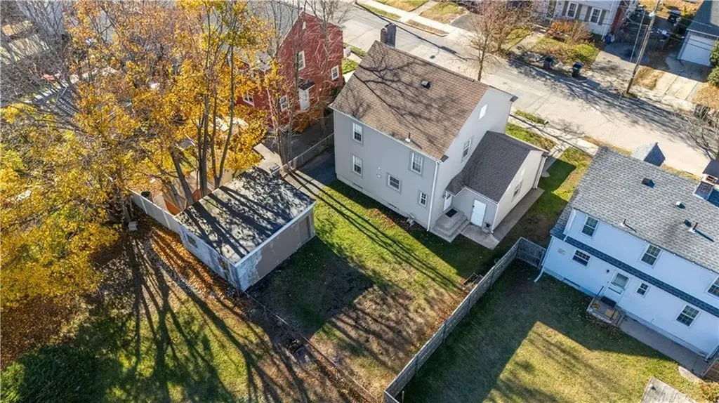 175 Canton Street Providence RI 02908