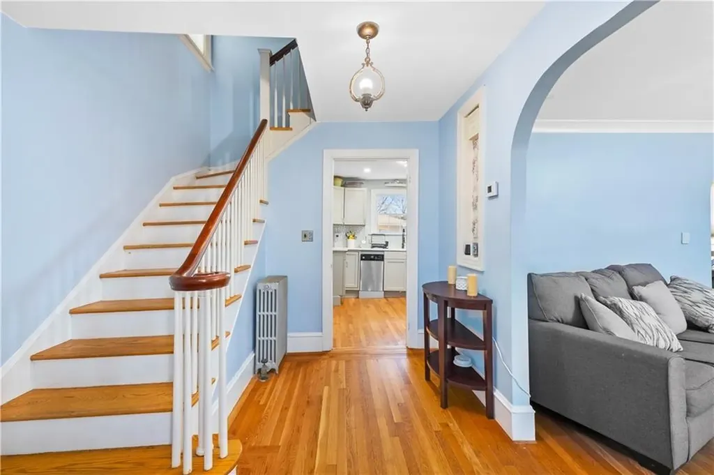 175 Canton Street Providence RI 02908