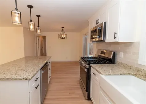 105 Hornet Road North Kingstown RI 02852