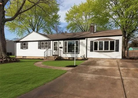 105 Hornet Road North Kingstown RI 02852