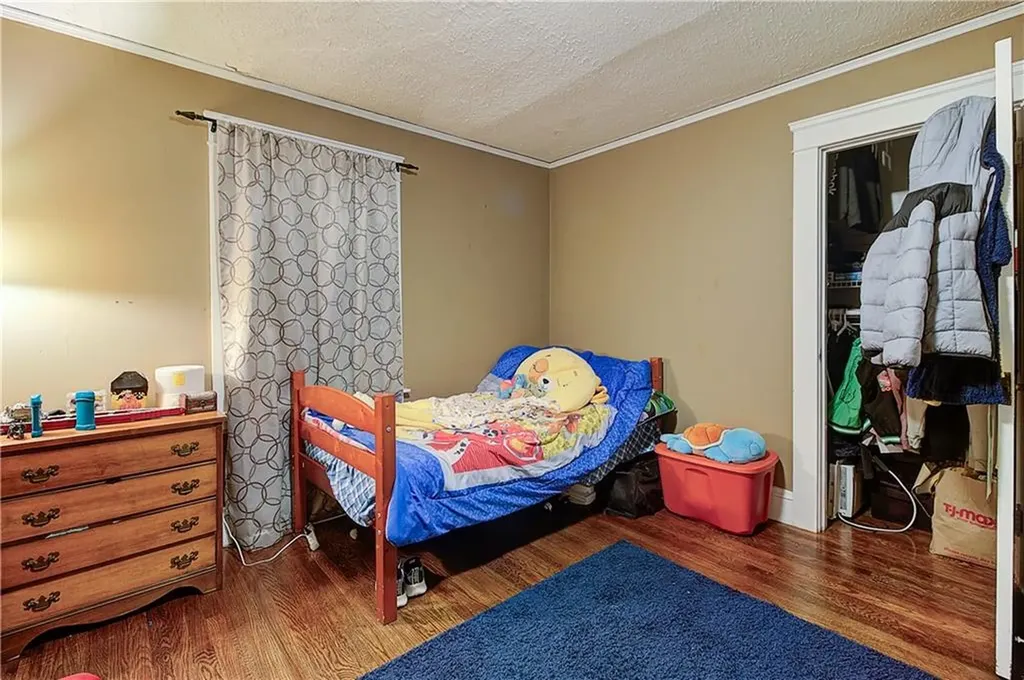 50 Welfare Avenue Cranston RI 02910