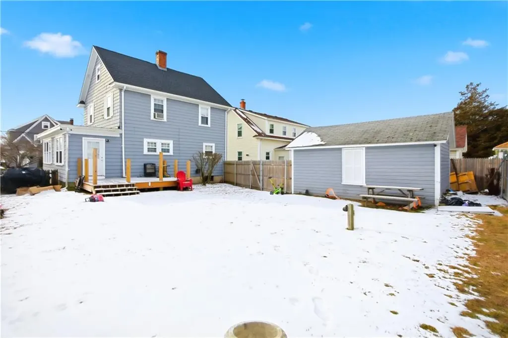 50 Welfare Avenue Cranston RI 02910