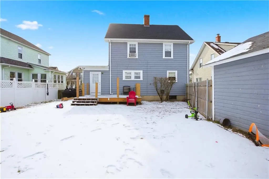 50 Welfare Avenue Cranston RI 02910