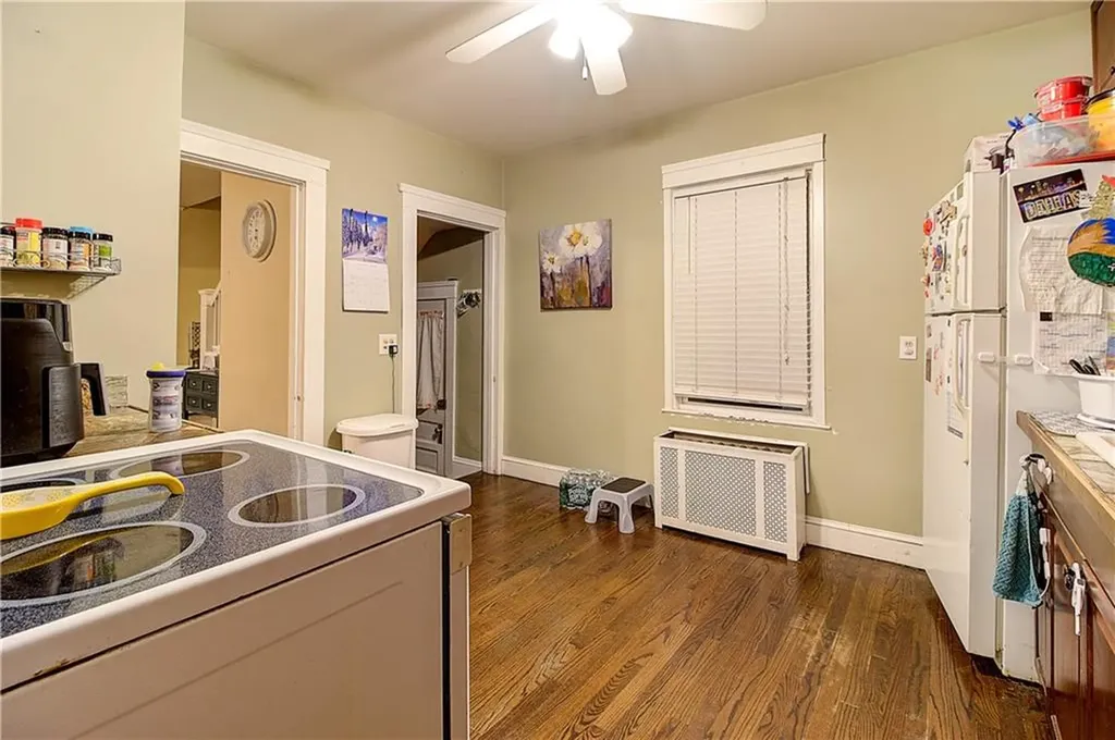 50 Welfare Avenue Cranston RI 02910