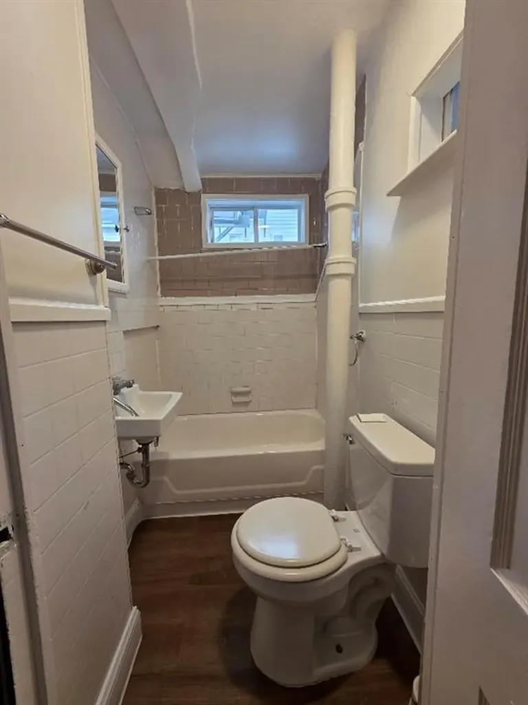 20 Pendleton Street Cranston RI 02920