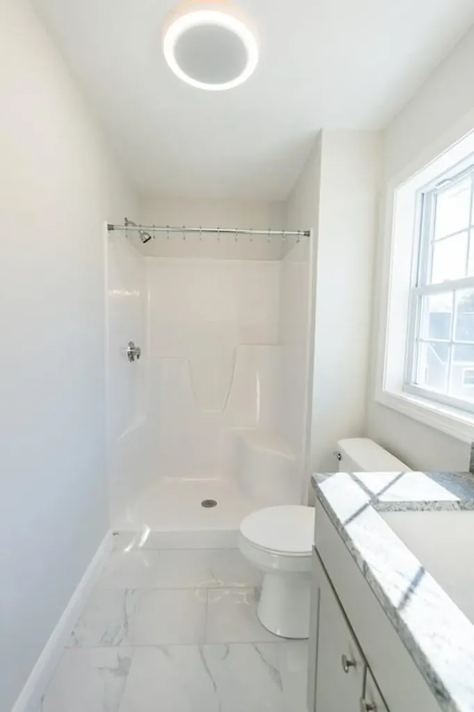 100 Brentwood Avenue Warwick RI 02886
