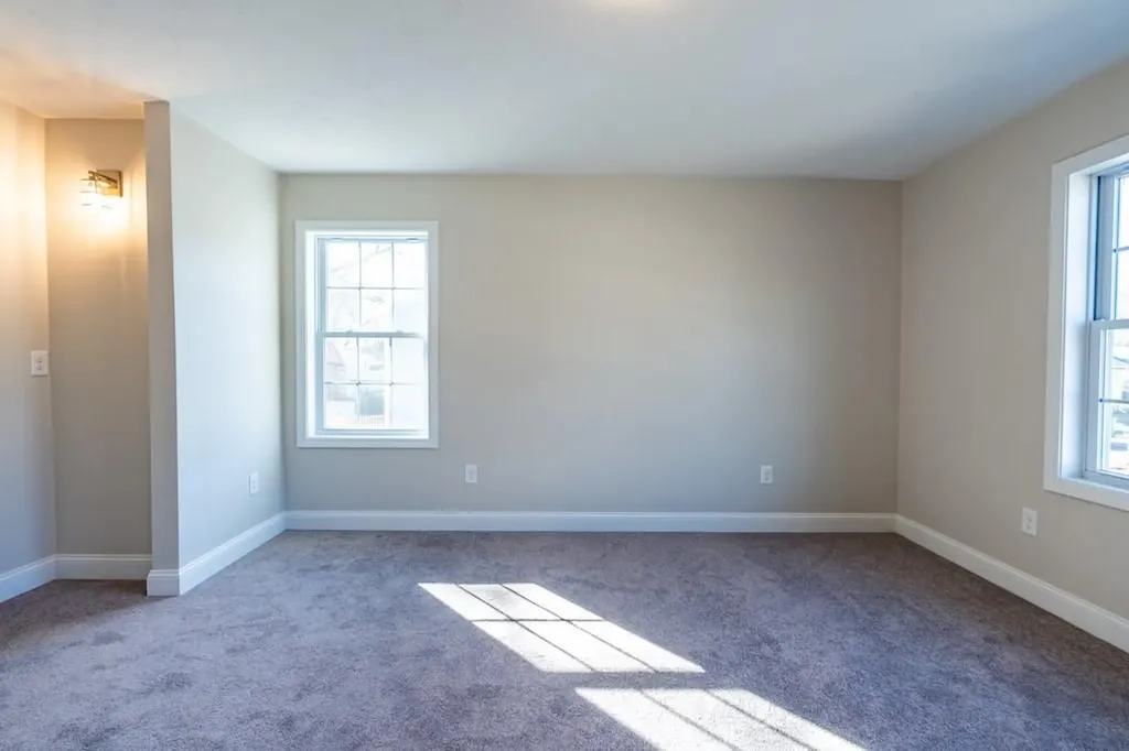 100 Brentwood Avenue Warwick RI 02886