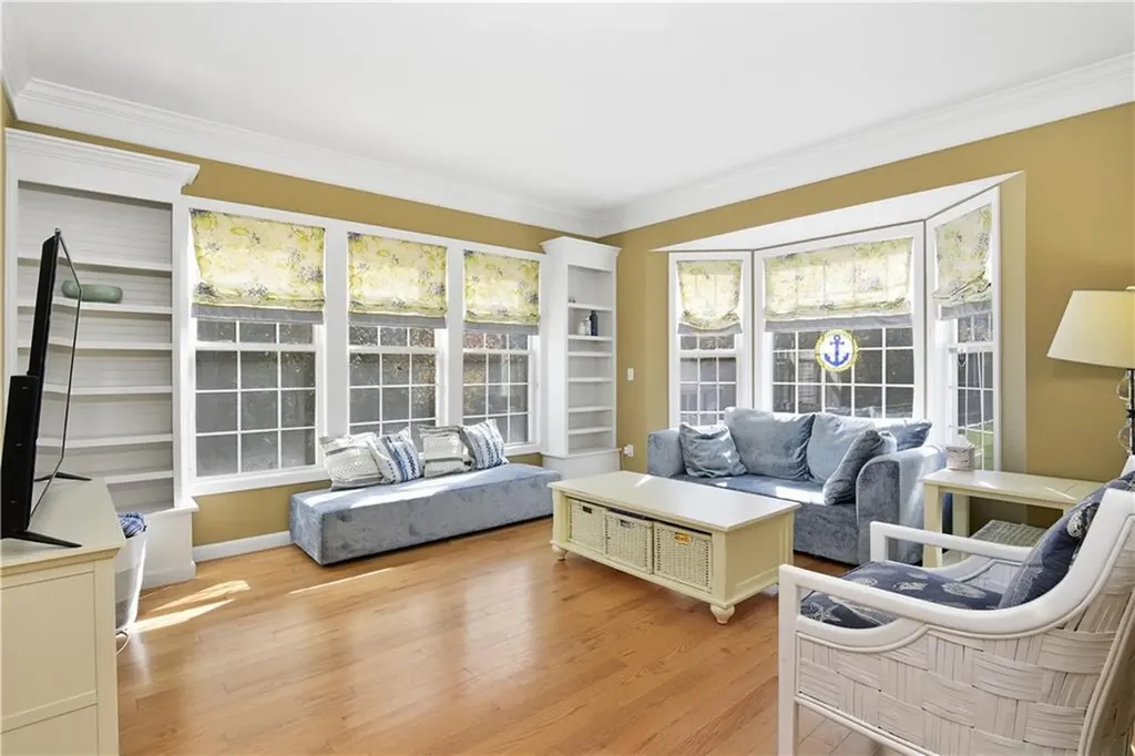 40 Wild Rose Court South Kingstown RI 02879