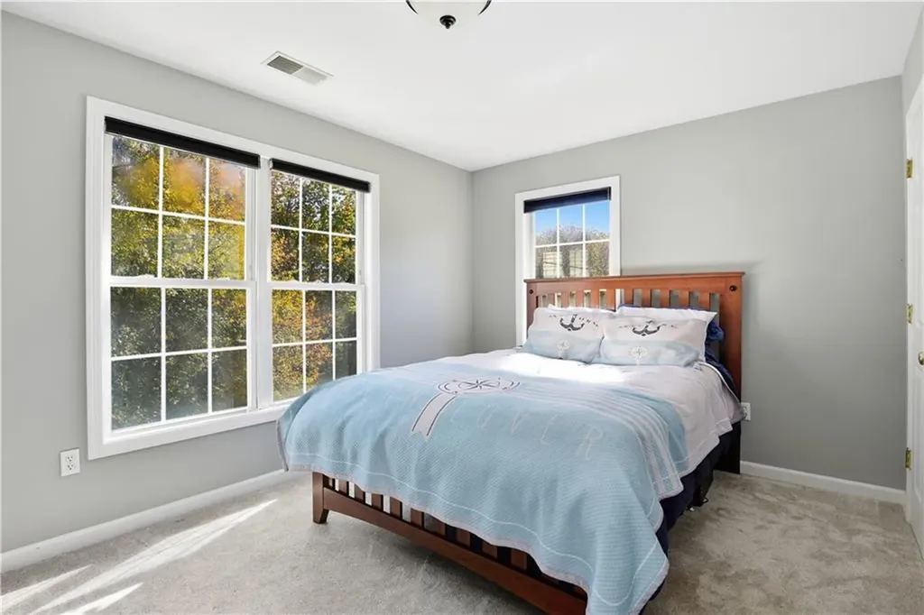 40 Wild Rose Court South Kingstown RI 02879