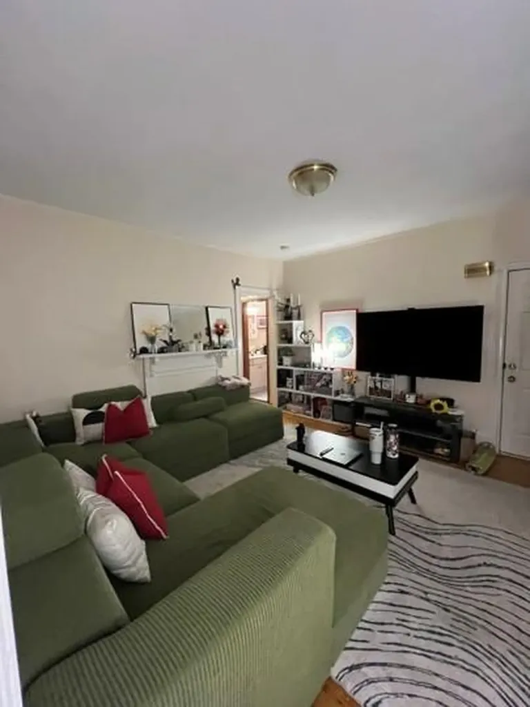 438 Wickenden Street Providence RI 02903