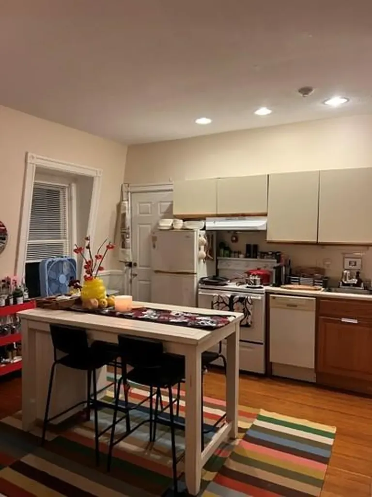 438 Wickenden Street Providence RI 02903