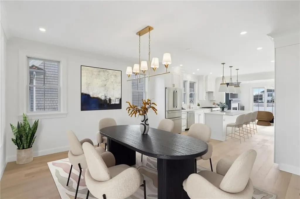 8 Lookout Lane Portsmouth RI 02871