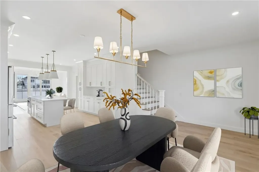 8 Lookout Lane Portsmouth RI 02871