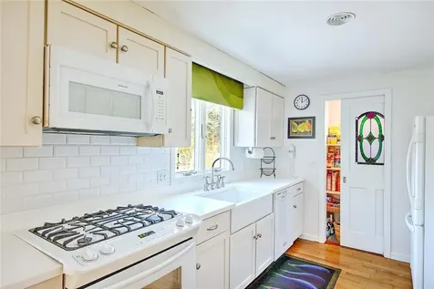 41 Riverview Drive Westport MA 02790