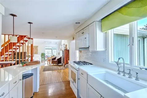 41 Riverview Drive Westport MA 02790