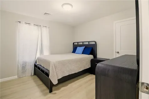 272 Sayles Street Providence RI 02905