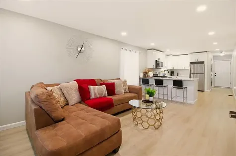 272 Sayles Street Providence RI 02905