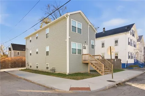 272 Sayles Street Providence RI 02905