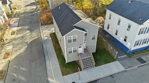 272 Sayles Street Providence RI 02905