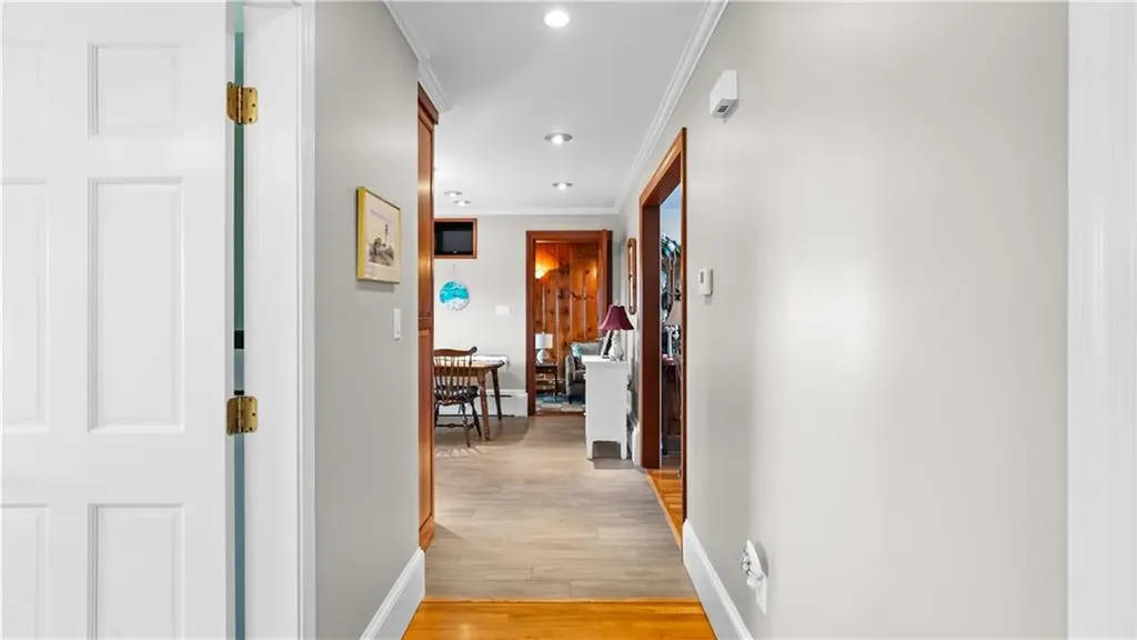 29 Robert Street Tiverton RI 02878