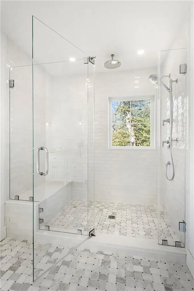 3 Knowlton Court Bristol RI 02809