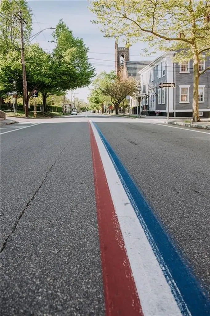 3 Knowlton Court Bristol RI 02809