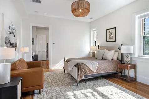 7 Red Cross Avenue Newport RI 02840