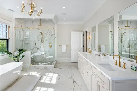 7 Red Cross Avenue Newport RI 02840