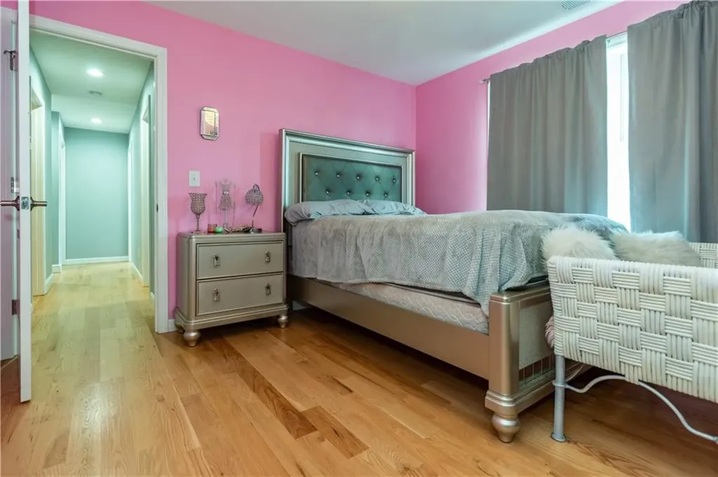 74 Brookhaven Drive East Providence RI 02914