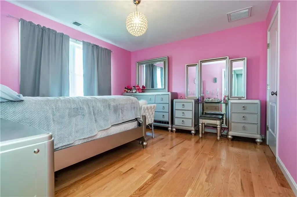 74 Brookhaven Drive East Providence RI 02914