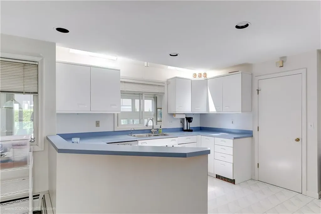 1 Ledge Road Newport RI 02840