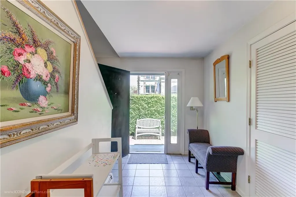 1 Ledge Road Newport RI 02840