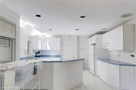 1 Ledge Road Newport RI 02840