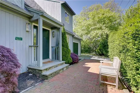 1 Ledge Road Newport RI 02840