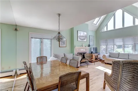 1 Ledge Road Newport RI 02840
