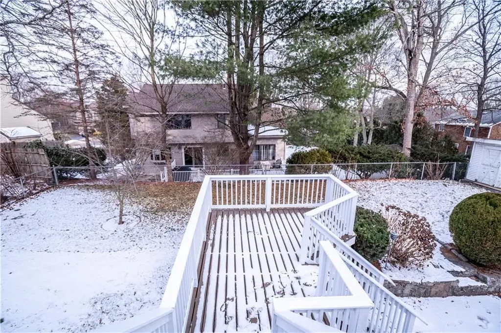 123 Cowesett Road Warwick RI 02886