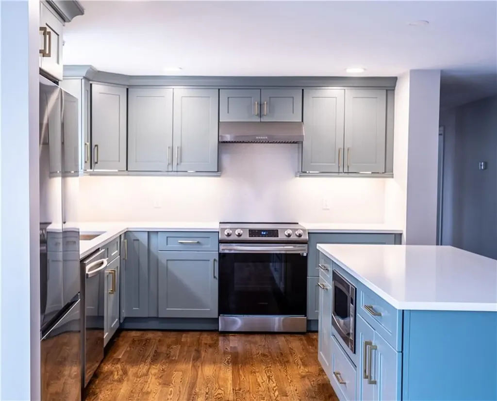 123 Cowesett Road Warwick RI 02886