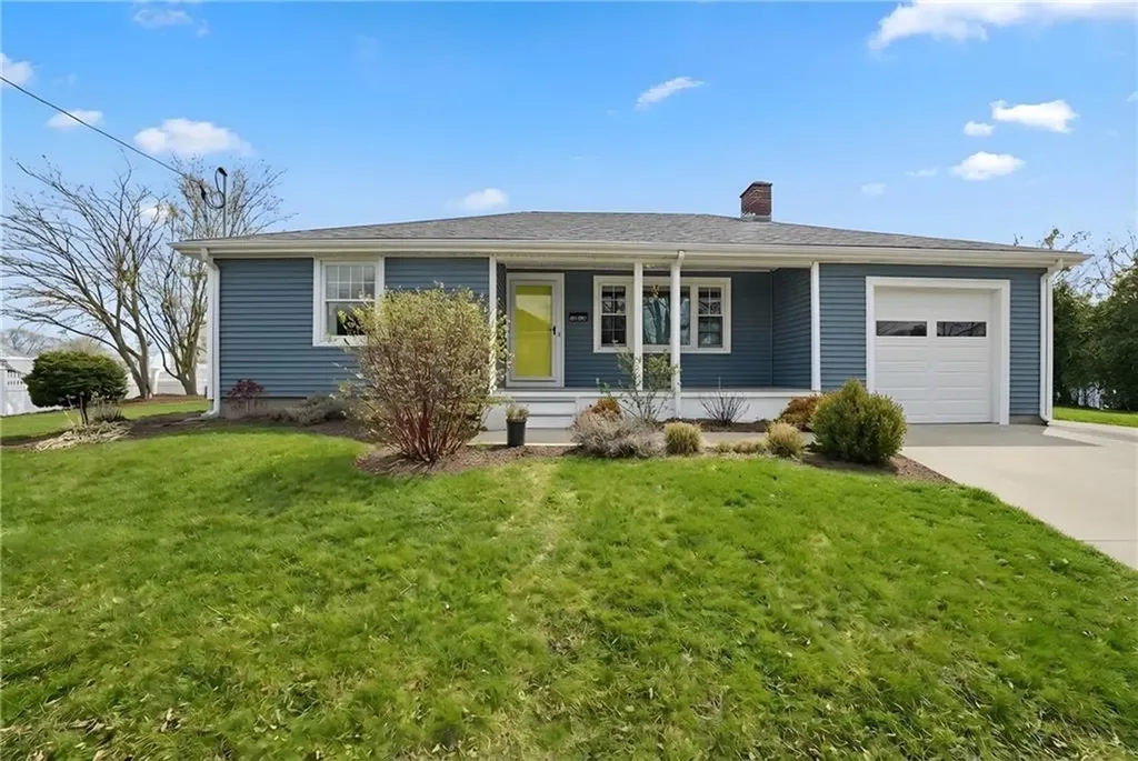 210 Robinson Street East Providence RI 02914