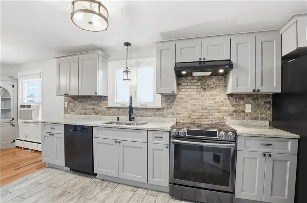 210 Robinson Street East Providence RI 02914