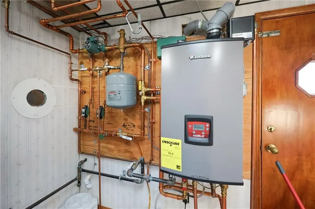 30 Sowams Drive Bristol RI 02809