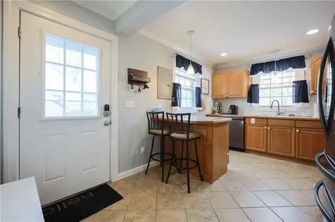 30 Sowams Drive Bristol RI 02809