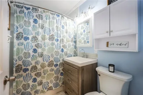 30 Sowams Drive Bristol RI 02809