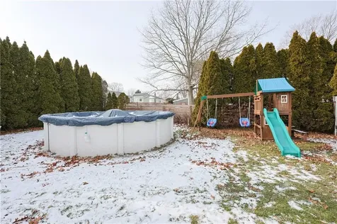 30 Sowams Drive Bristol RI 02809