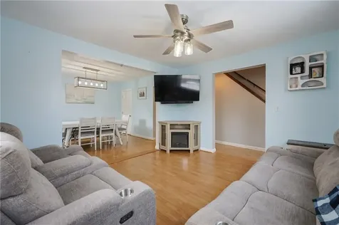 30 Sowams Drive Bristol RI 02809