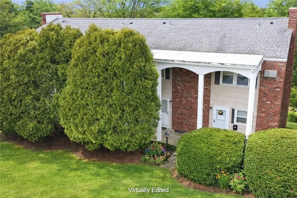 9 Crestview Drive Westerly RI 02891