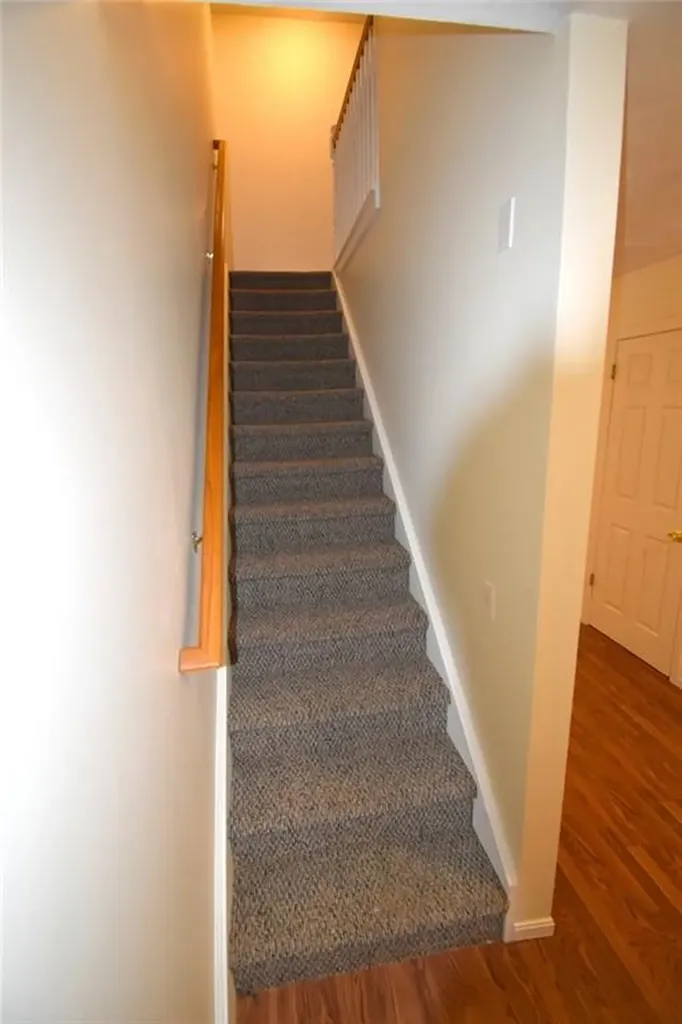 9 Crestview Drive Westerly RI 02891