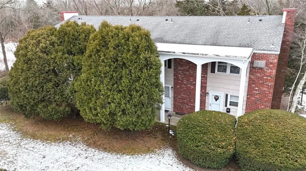 9 Crestview Drive Westerly RI 02891