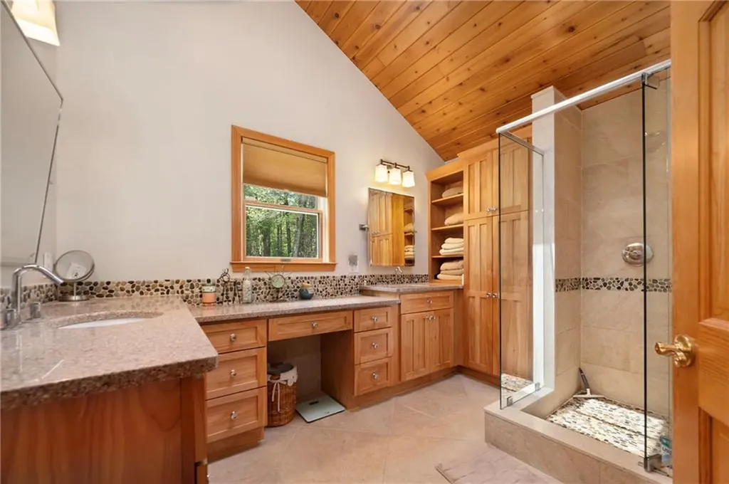 350 Austin Farm Road Exeter RI 02822